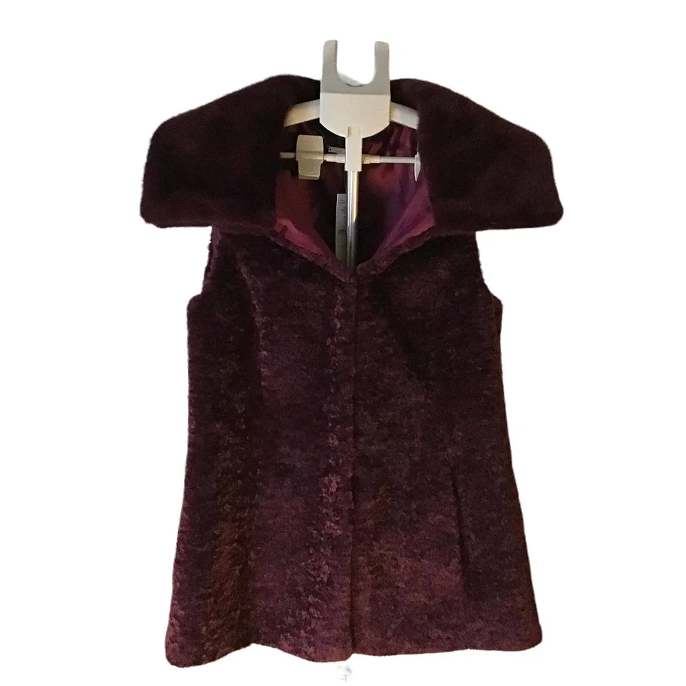 White House Black Market Cabernet Long Faux Fur Vest-Women's SZ Small - Picture 2 of 6